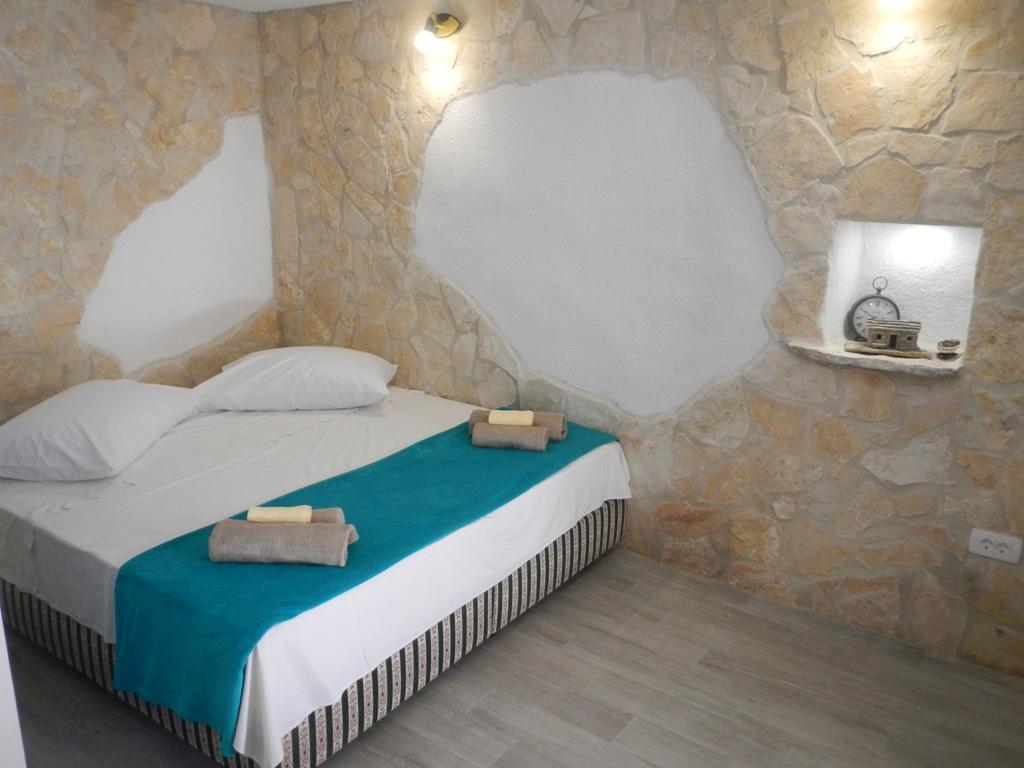 Apartments Valter Тисно Екстер'єр фото